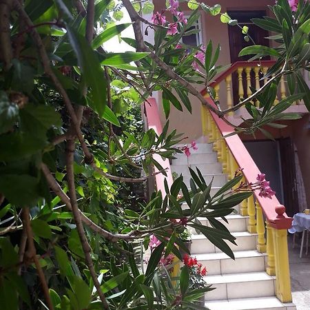 Apartman Tatjana Sutomore Esterno foto