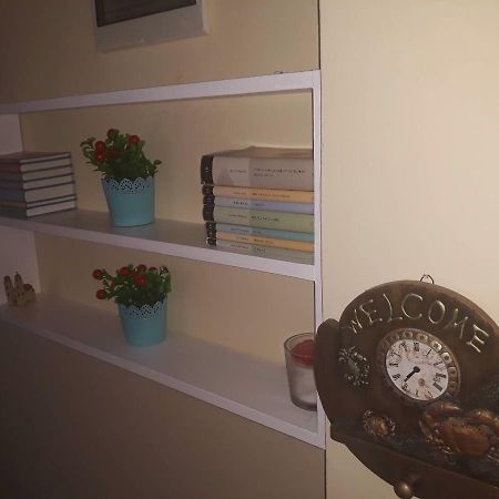 Apartman Tatjana Sutomore Esterno foto