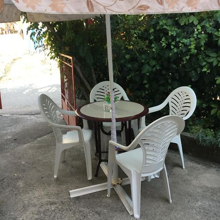 Apartman Tatjana Sutomore Esterno foto