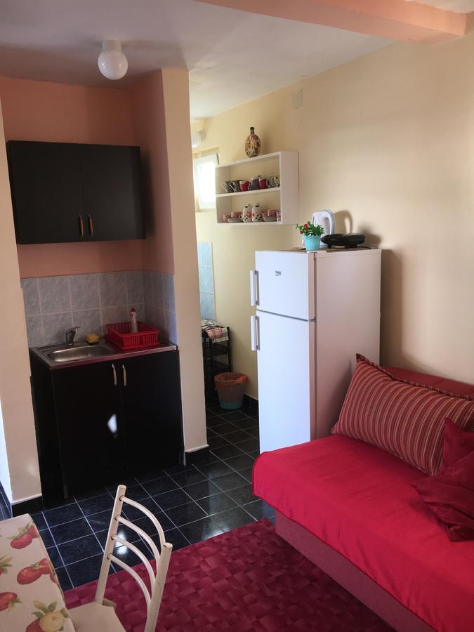 Apartman Tatjana Sutomore Esterno foto