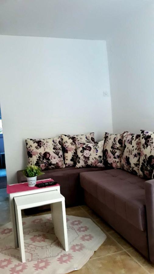 Apartman Tatjana Sutomore Esterno foto