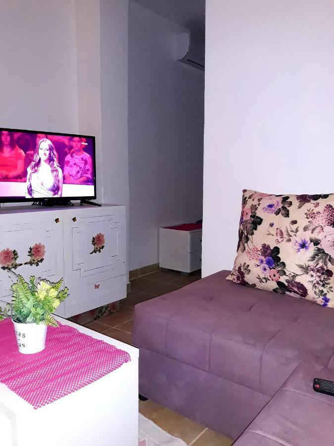 Apartman Tatjana Sutomore Esterno foto