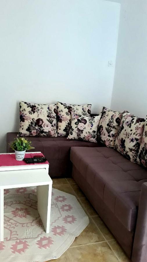 Apartman Tatjana Sutomore Esterno foto
